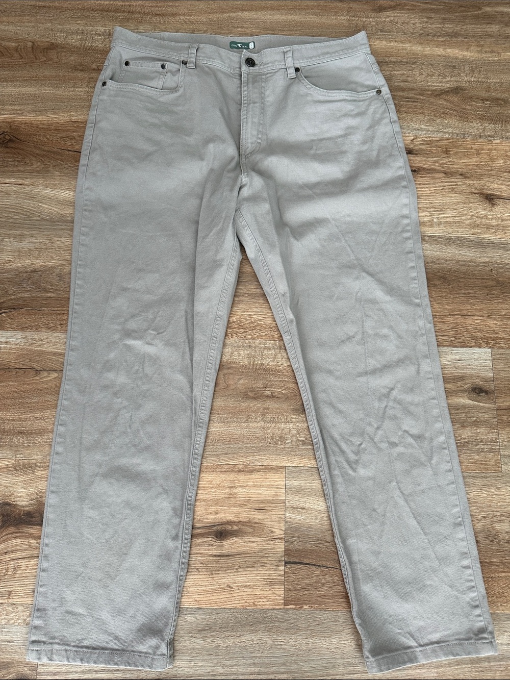 Men’s Gen Teal Light Gray Khakis
